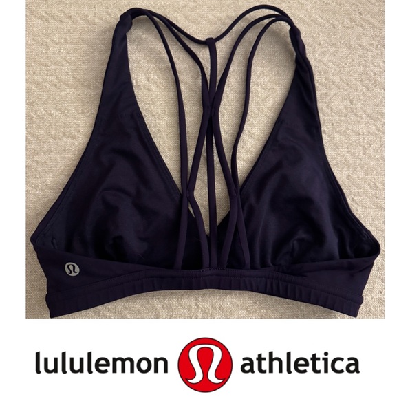 lululemon athletica Other - Lululemon Athletica navy Strappy Sports Bra sz 4 removable pads